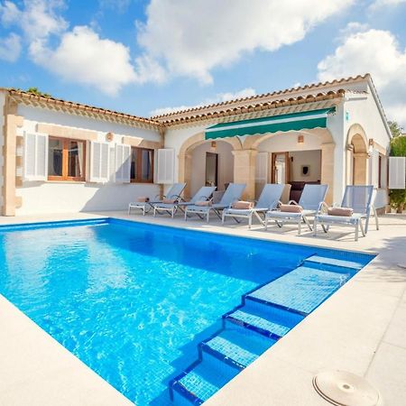 Villa Ca'N Sohn By Sealand Villas Cala de Sant Vicenc Екстериор снимка