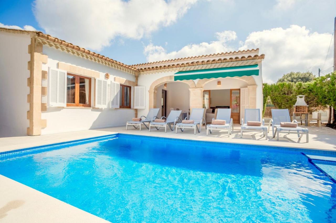 Villa Ca'N Sohn By Sealand Villas Cala de Sant Vicenc Екстериор снимка